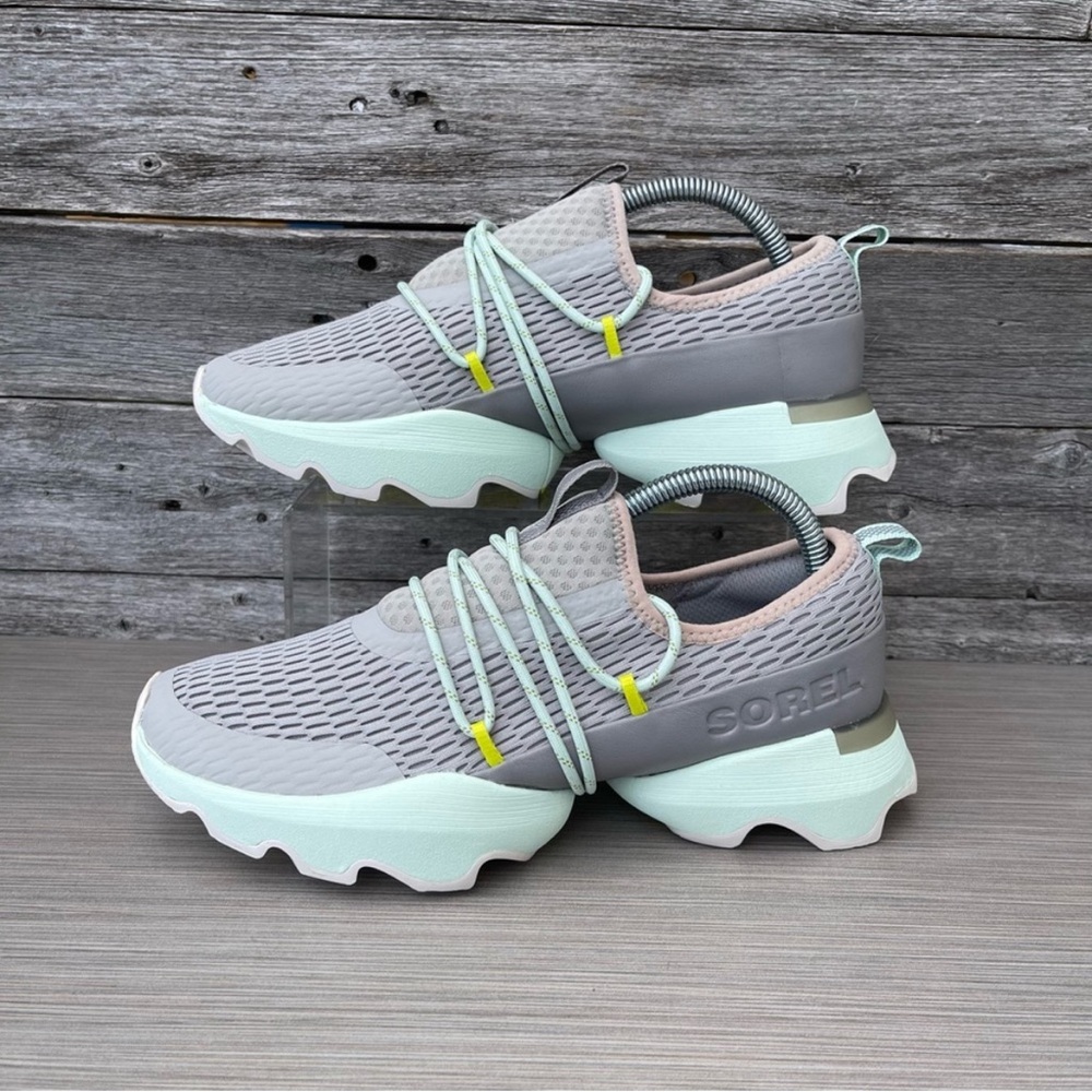 Sorel, Sz 8.5 Kinetic Impact Sneakers, gray and aqua - Picture 9 of 11